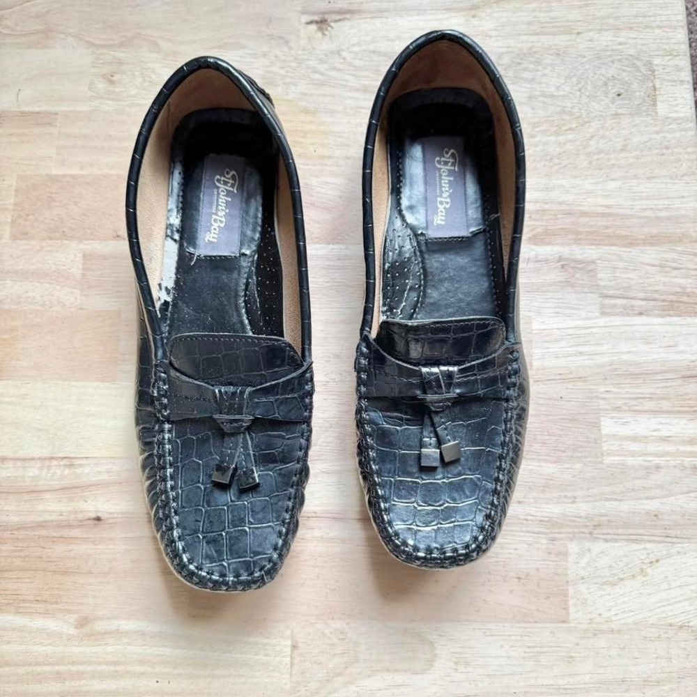 Vintage black croc‎ loafer size 8.5 leather tassel